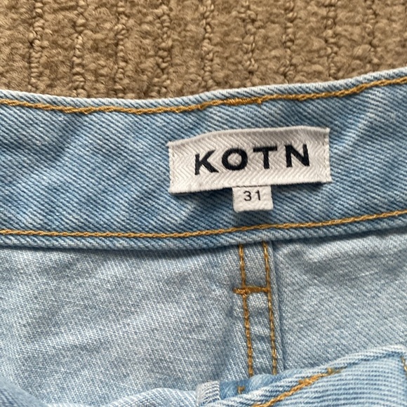 KOTN Antifit Denim Shorts, Light Wash, 31 - Picture 3 of 13